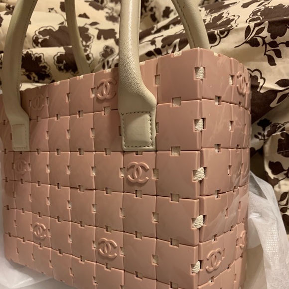 RARE VINTAGE CHANEL PUZZLE RESIN BAG -Pink - Picture 7 of 8